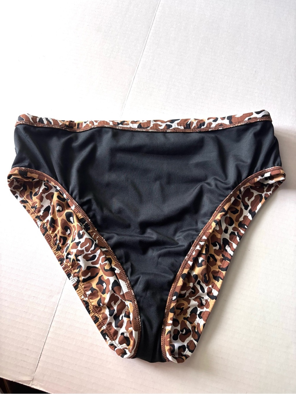 Lilly Pulitzer Valyn Animal Print High Rise Bikini Bottom Only Women’s 10 NWOT - Picture 10 of 12